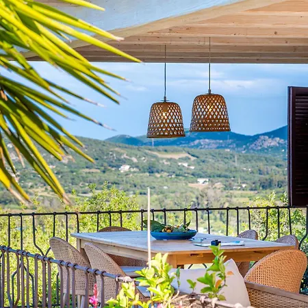 Zeffiro أرتْساكينا