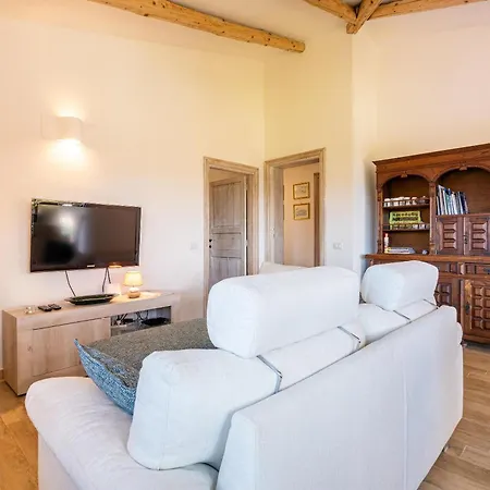 Zeffiro أرتْساكينا